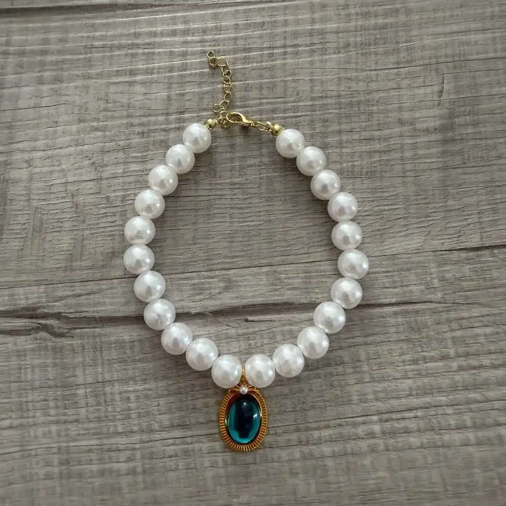 Retro Pearl bracelet with Oval Teal Blue Gemstone Pendant and Gold Lobster Clasp